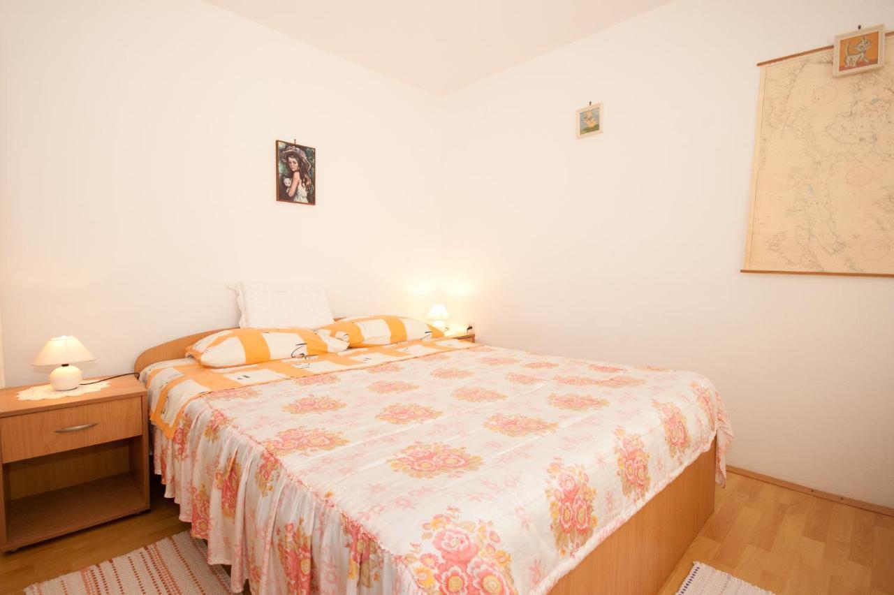 Apartments Katarina Baška Екстериор снимка