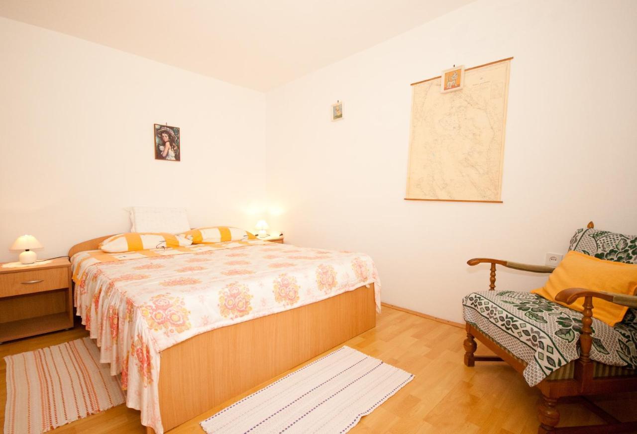 Apartments Katarina Baška Екстериор снимка