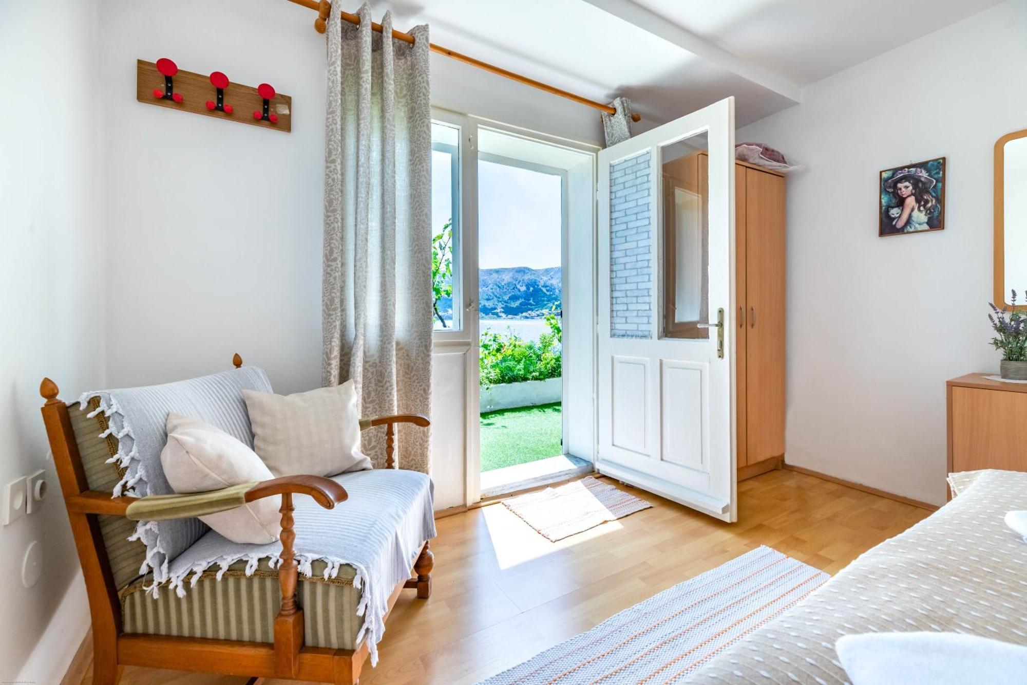 Apartments Katarina Baška Екстериор снимка