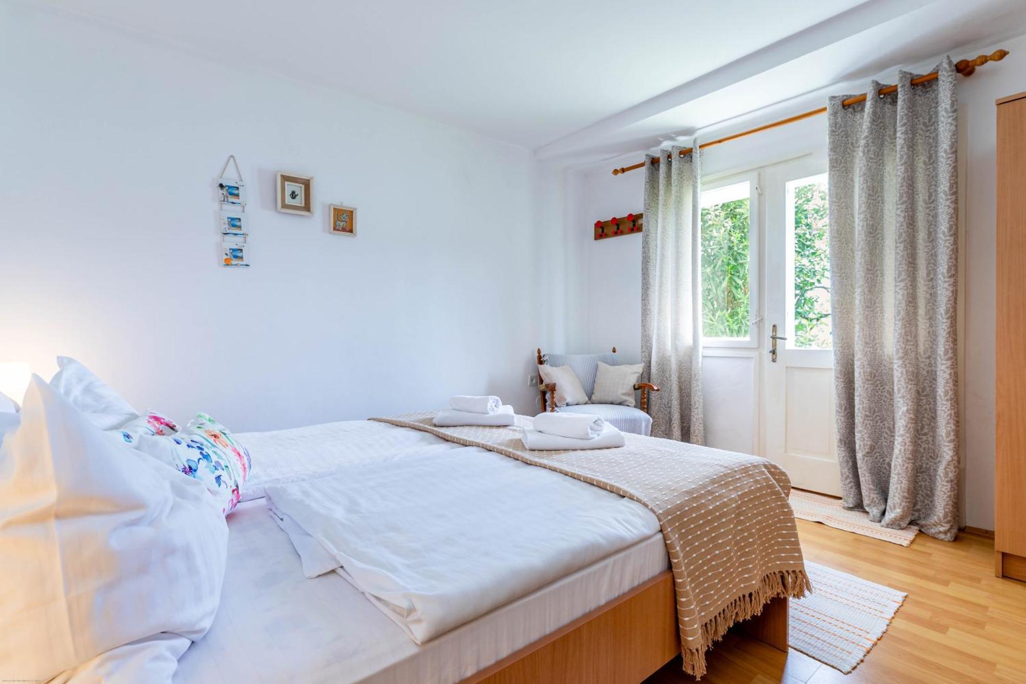 Apartments Katarina Baška Екстериор снимка